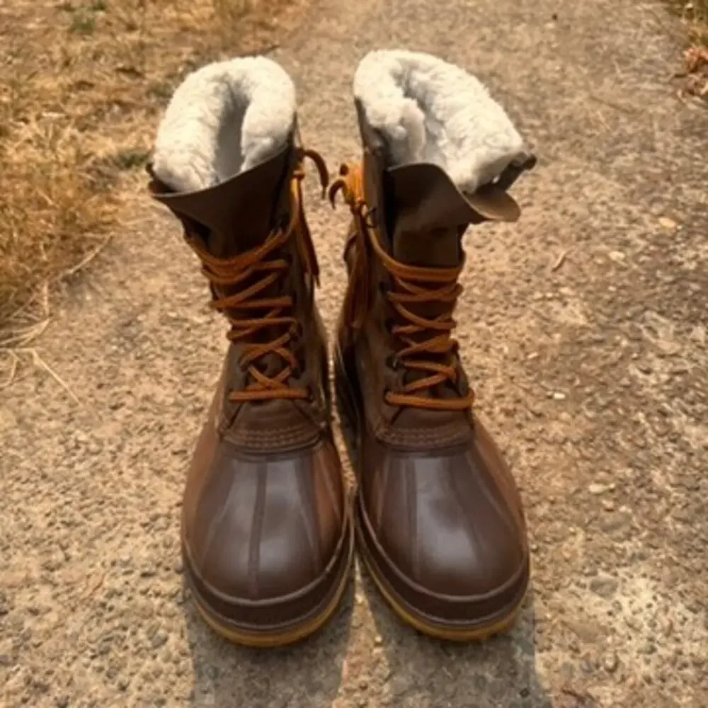 Kamik KW2000 Waterproof Winter Boots Mens 7 Womens 8.5 Brown Suede Sherpa Canada